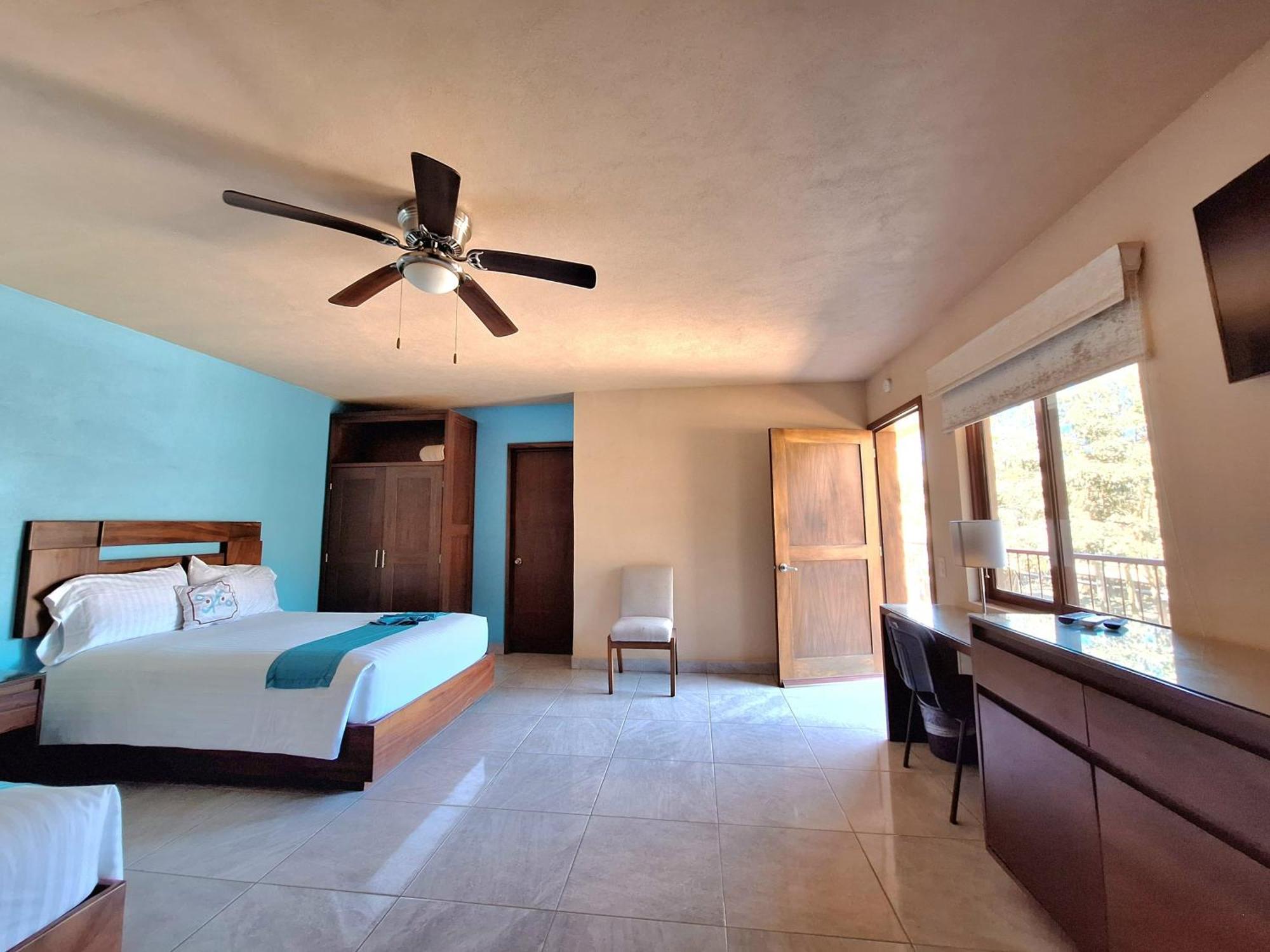 Pacific Inn Hotel Sayulita Exterior photo