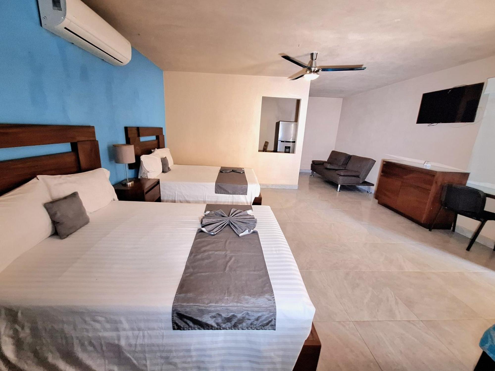 Pacific Inn Hotel Sayulita Exterior photo